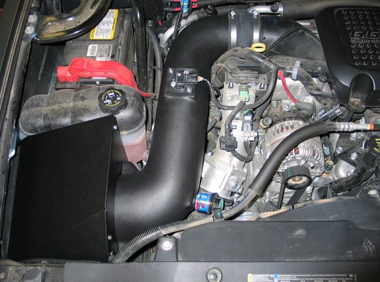 K&N Cold Air Intake - High-flow, Roto-mold Tube - CHEVY/GMC 2500/3500, 6.6L 11 K&N Cold Air Intake - High-flow, Roto-mold Tube - CHEVY/GMC 2500/3500, 6.6L - Image 11
