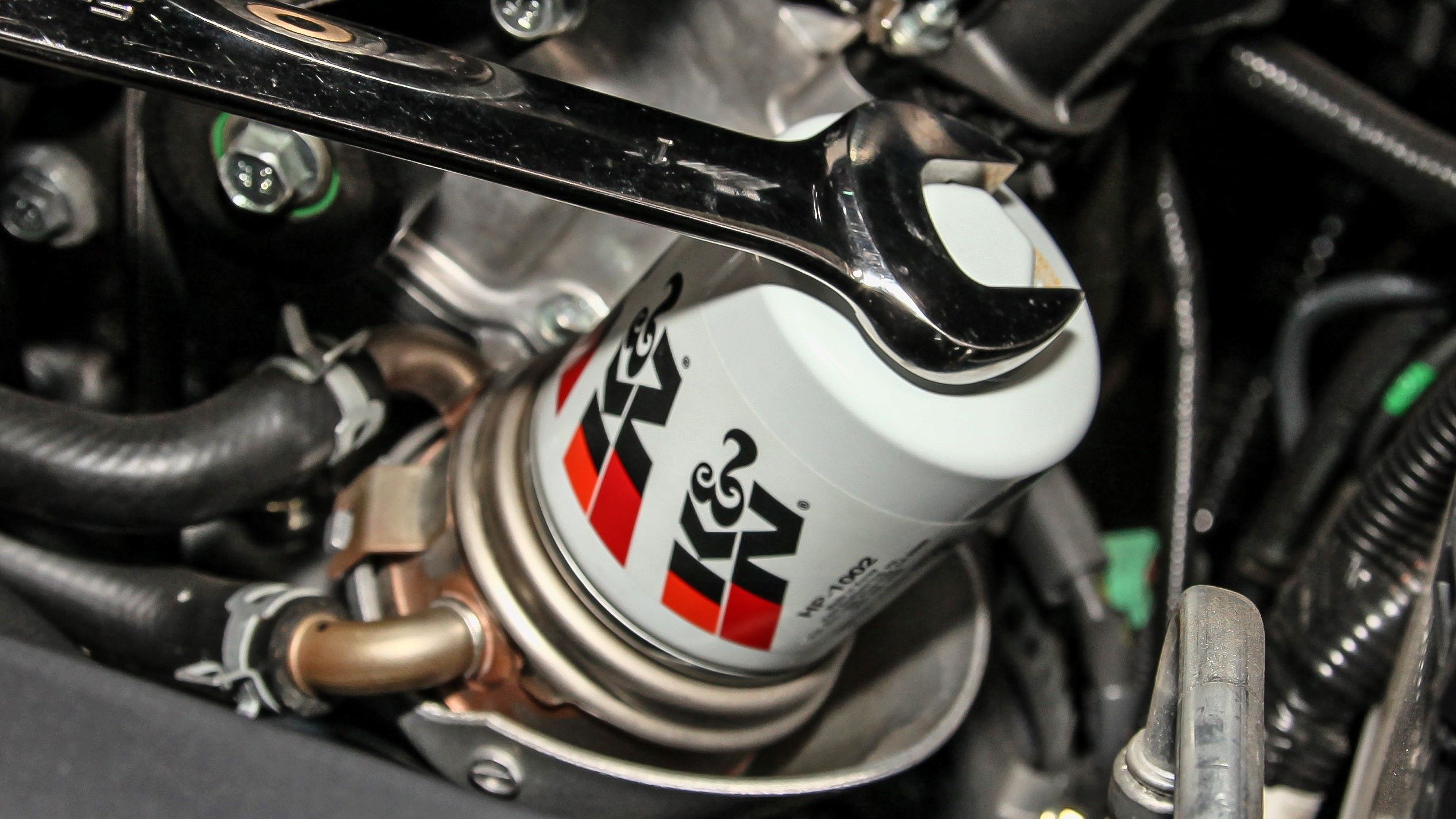 Auto Filter Shop -Auto Filter Shop wrench off image whtihj